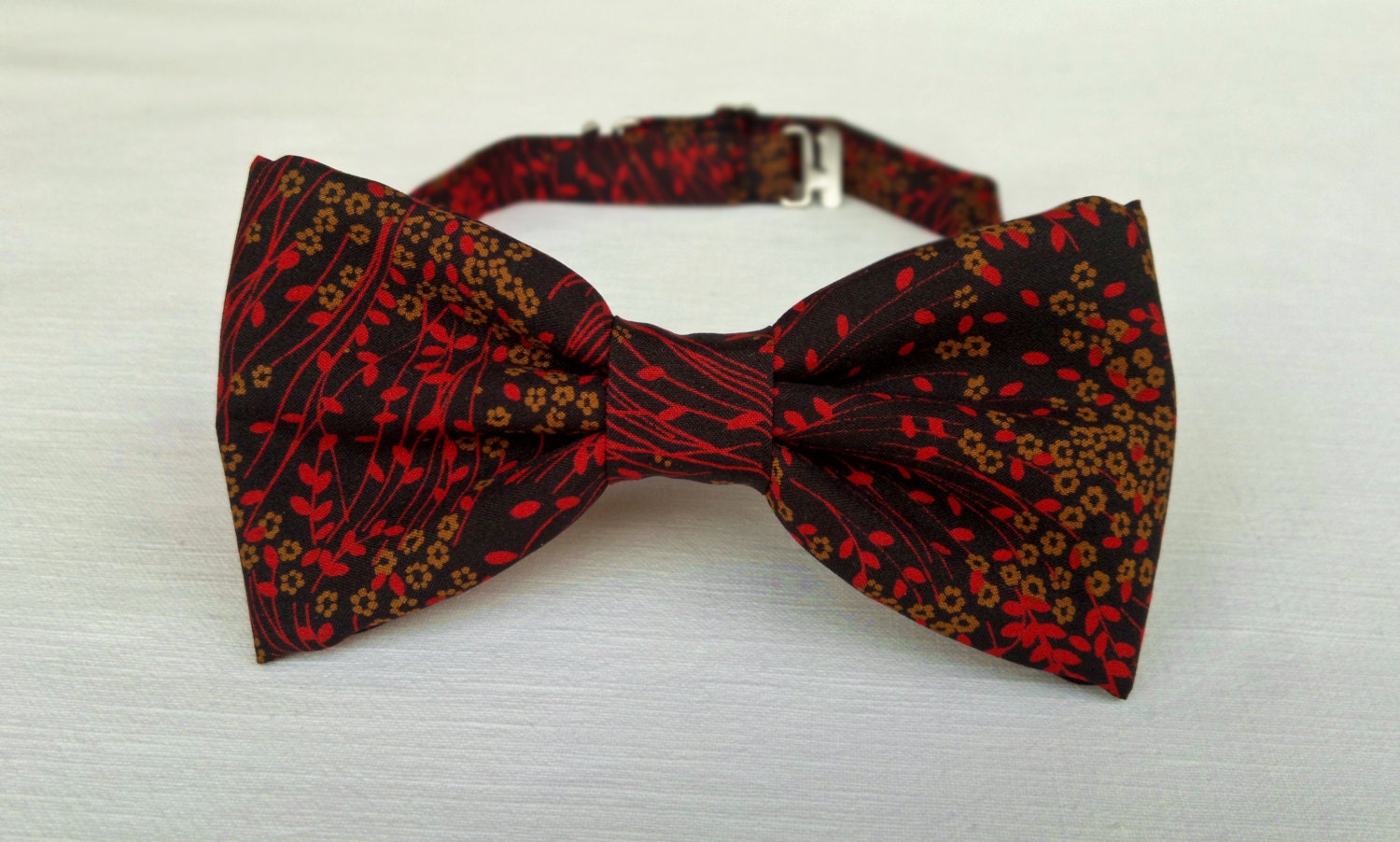 Men's Floral Bow Tie Red Black Floral Handmade by KristineBridal