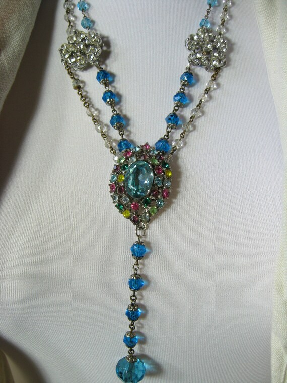 Items similar to Hollywood Glamour Necklace With Vintage Sparkle Style ...