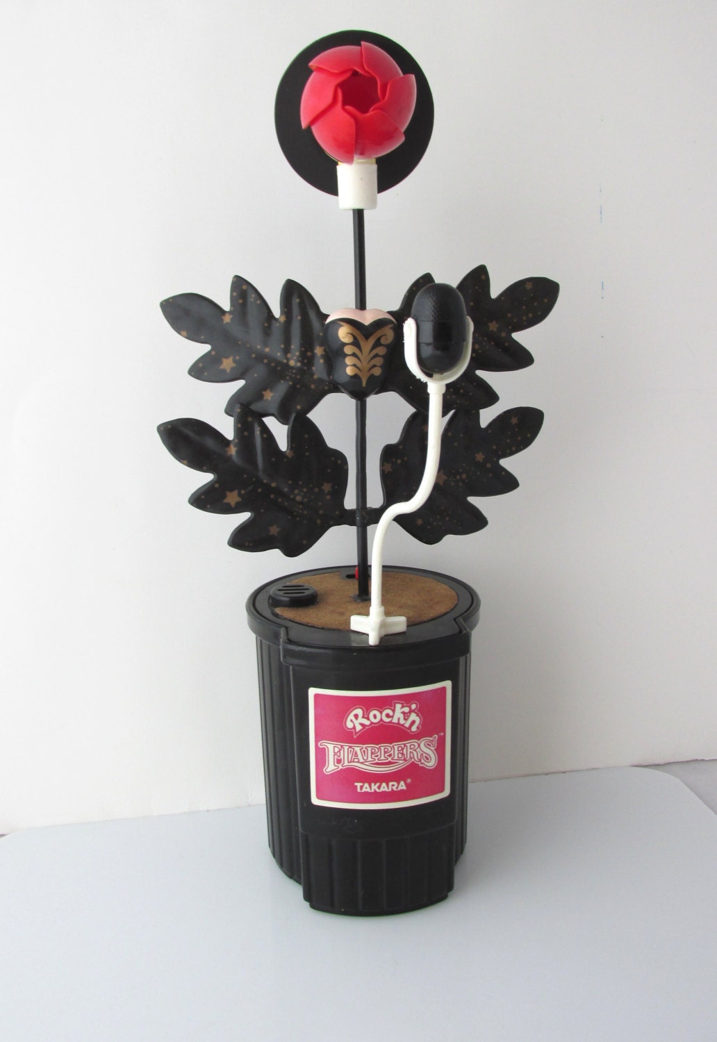 Takara Rockin' Flappers Dancing Flower Novelty Battery