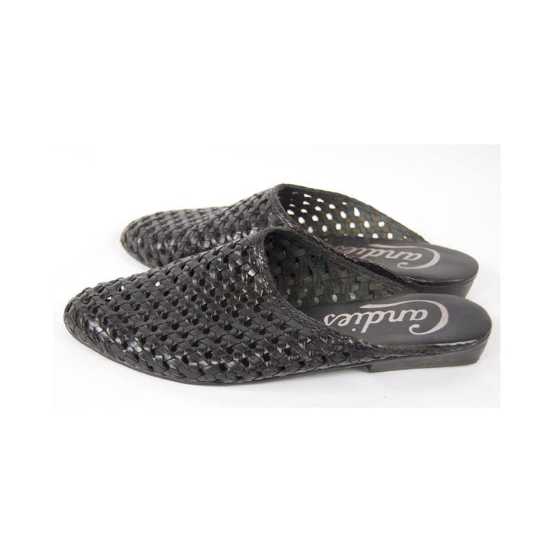woven flat mule