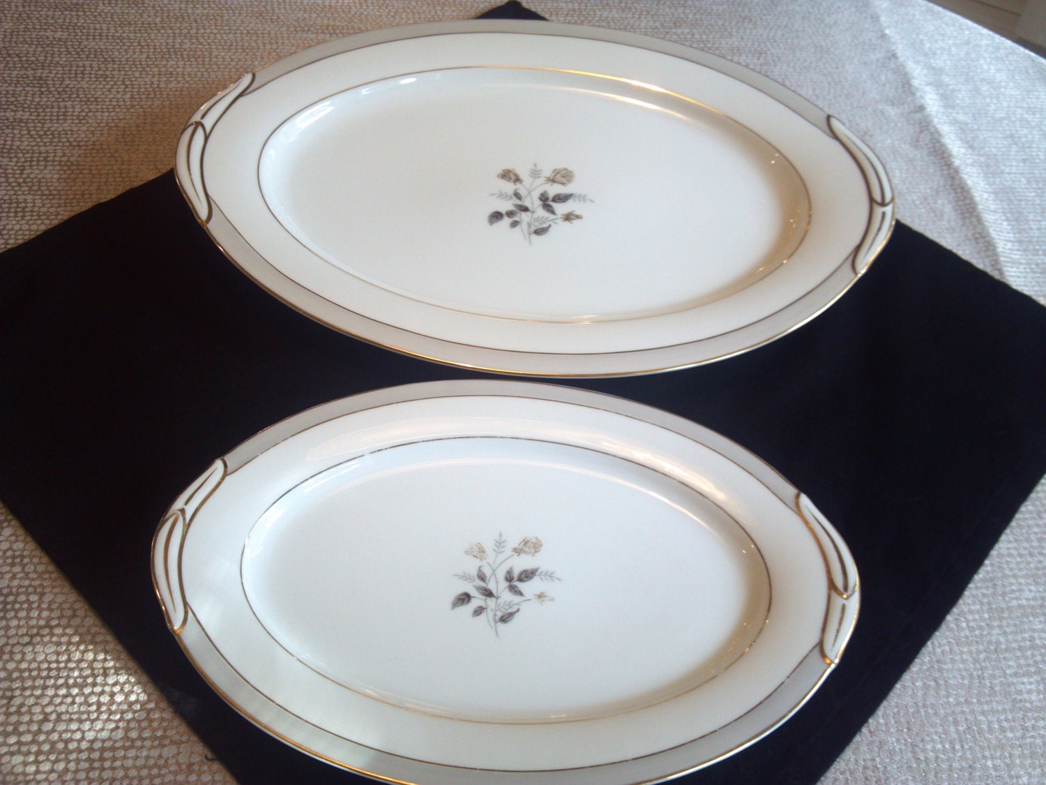 Vintage Serving Platters, NORITAKE Holbrook Gold Rose, Kitchen