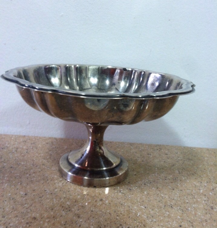 Oneida Pedestal Candy Dish