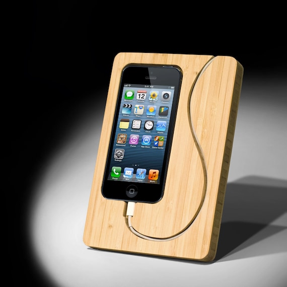 Chisel iPhone 5 Dock: For Versions 5, 5s, and 5c