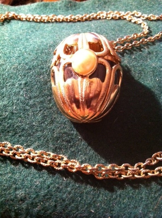 vintage perfume bottle necklace avon Bottle AusetsEssentials Avon Vintage by Necklace Perfume 1970's vintage perfume bottle necklace avon Bottle AusetsEssentials Avon Vintage by Necklace Perfume 1970's