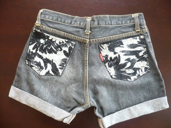 Upcycled Short Jeans