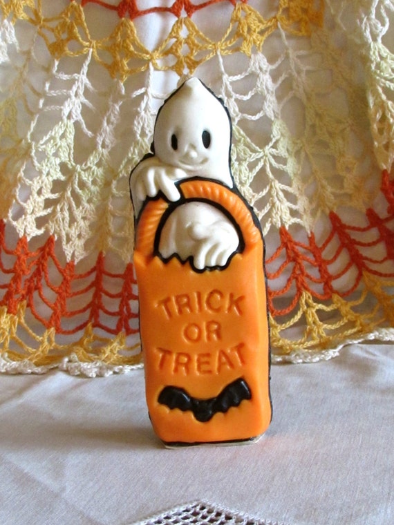 Vintage Ghost on Trick or Treat Bag Halloween Candle, Halloween Decor, laslovelies