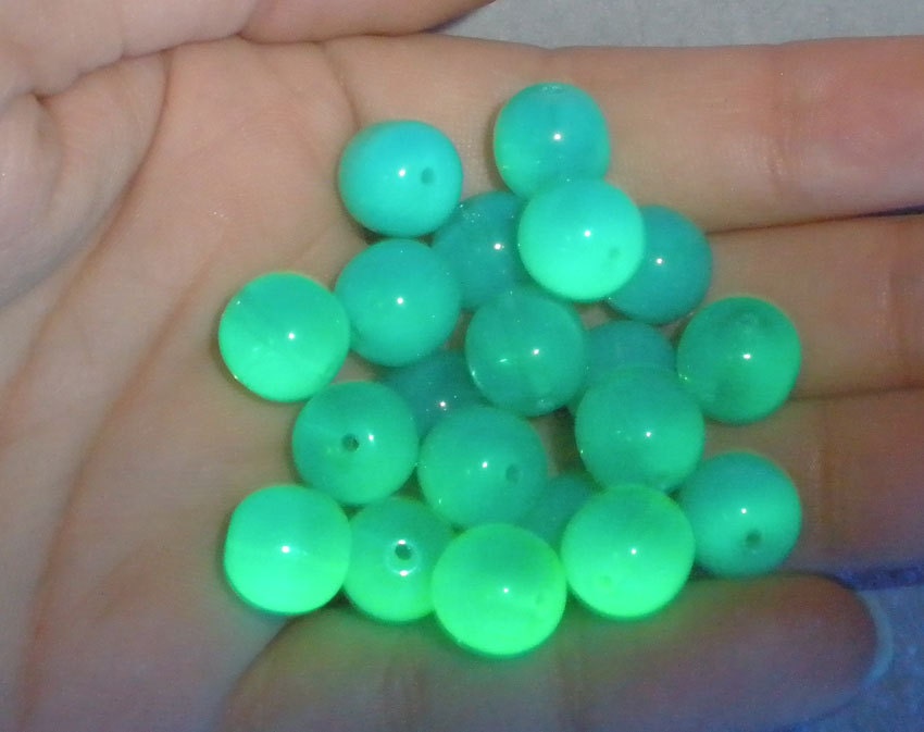 Black Light Glow in the Dark Glass Beads Green Blue Round 10mm