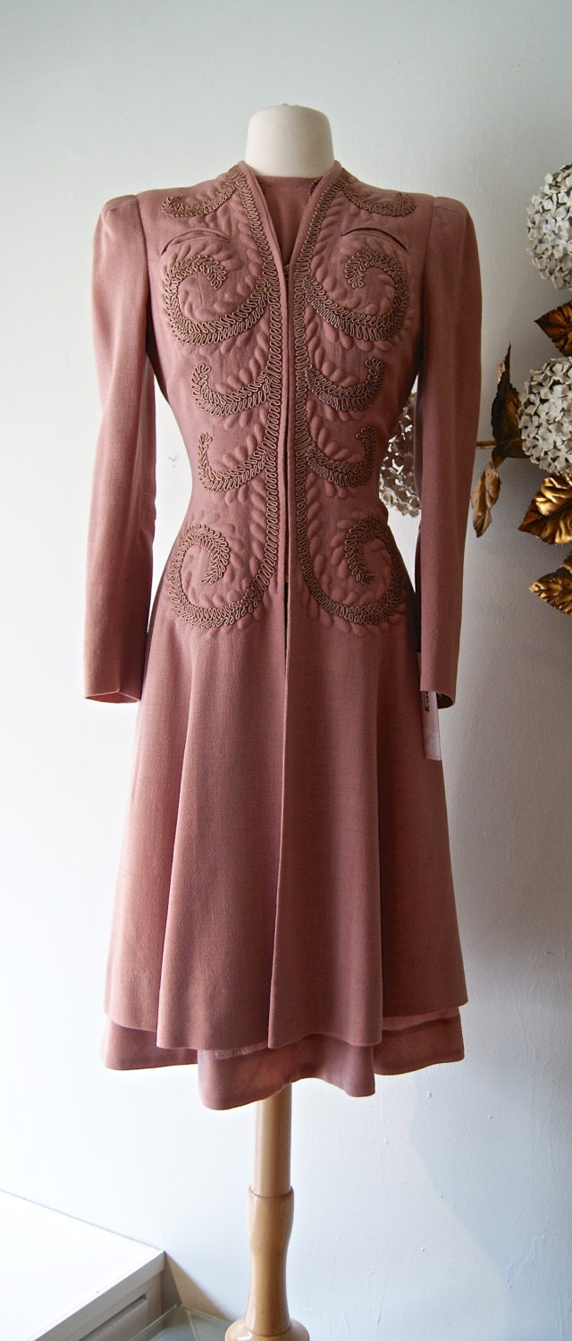 1930s cocktail attire