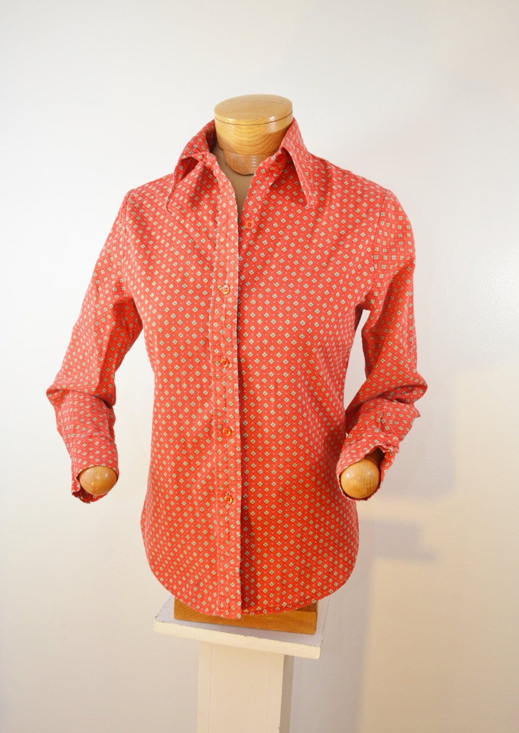 Vintage Ladies Red Blouse with Squares Pattern Size 34 – Haute Juice