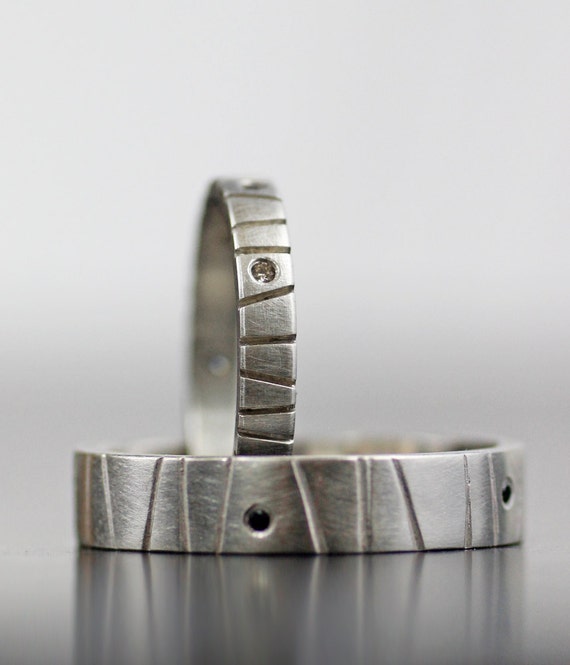 Wedding ring - wedding band set alternative his and hers black and cognac diamond rings - alternative engagement rings - eco friendly