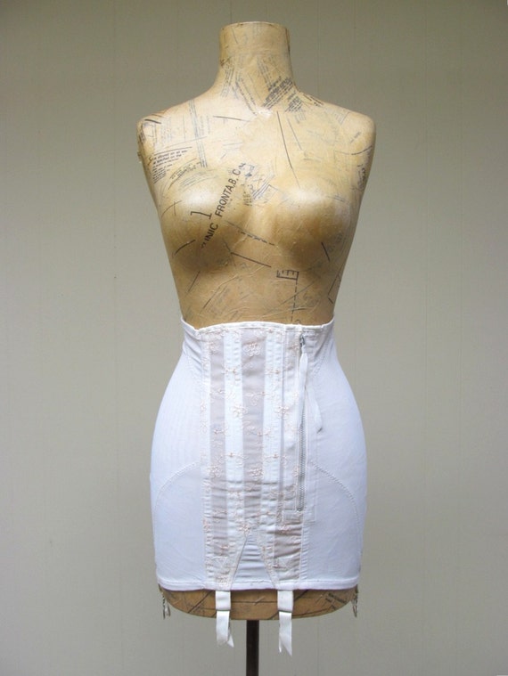 Vintage 1950s Girdle / 50s Ivory Embroidered Spencer Full
