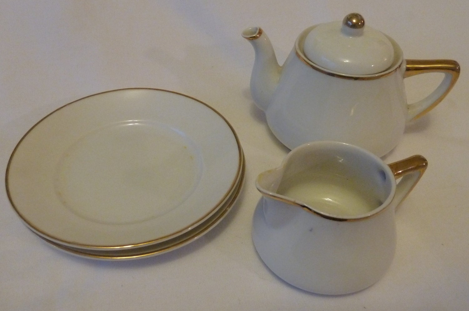 Meito Gold Wedding Pattern Child's Tea Set Japan China
