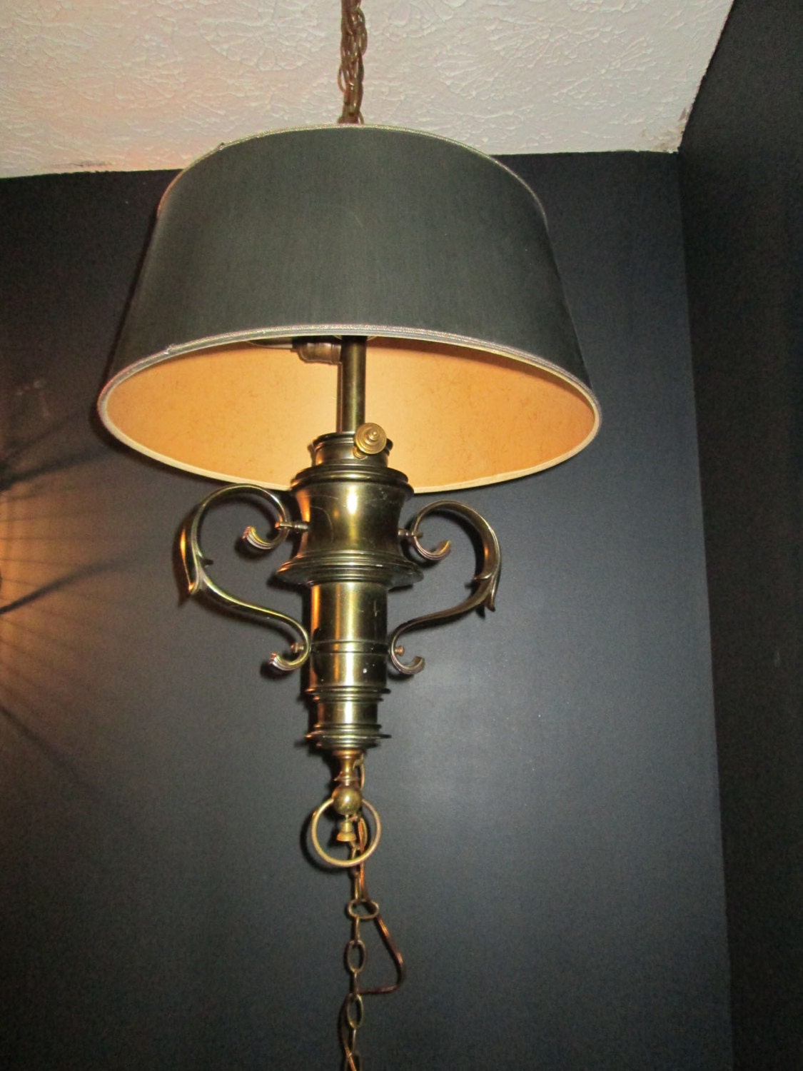 Vintage Stiffel Brass retro hanging light trophy style