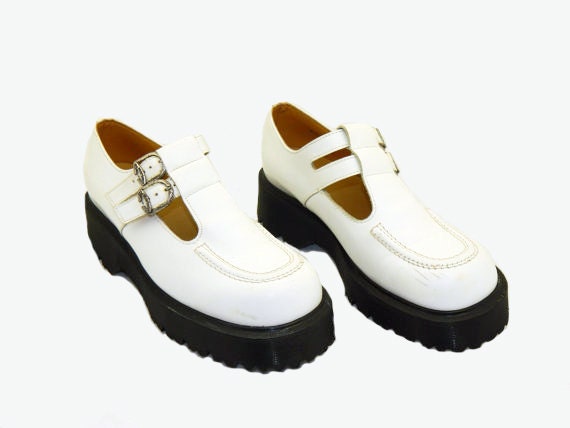Doc Marten size 10.5 Mary Jane white womens shoe by RubesRelics