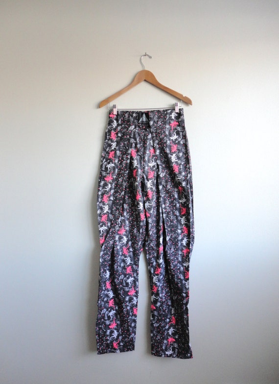mc hammer pants