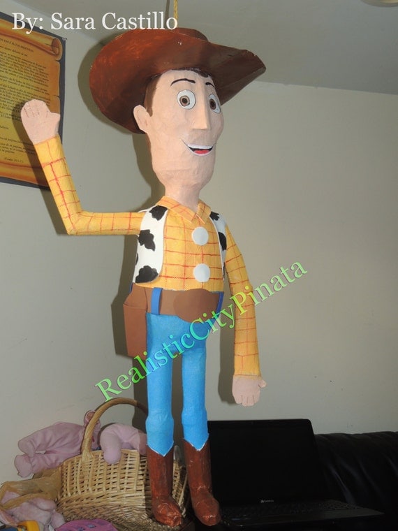 Woody Pinata