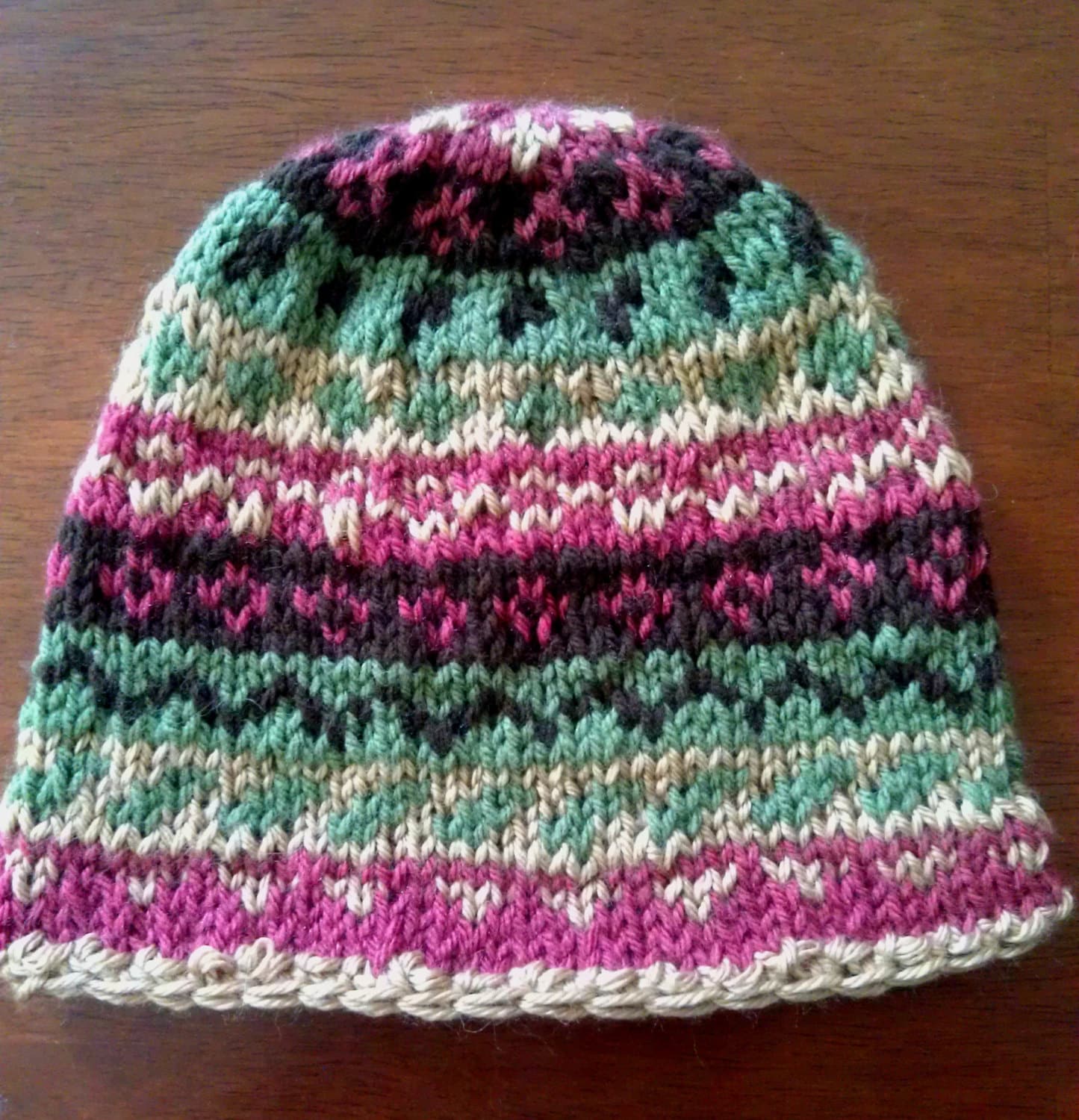 Fair Isle Knit Hat Striped in Pink and Green Women Teen