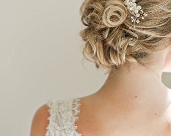 Bridal Hair Comb, Bridal Hairpiece, Pearl Hair Comb, Floral Hair Comb, Wedding Hairpiece