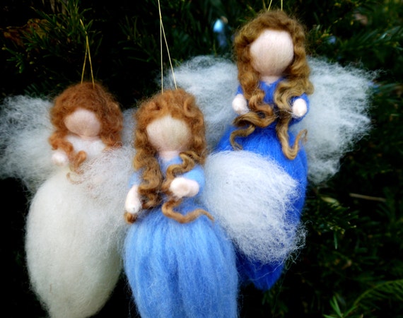 Felt christmas tree ornament. Set of 3 needlefelted angels. Felted angel. Wool fairies christmas tree. Waldorf christmas ornaments.