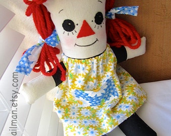 Polly Wog. Rag Doll Pattern. PDF. Simple and Friendly. Digital Sewing Pattern.