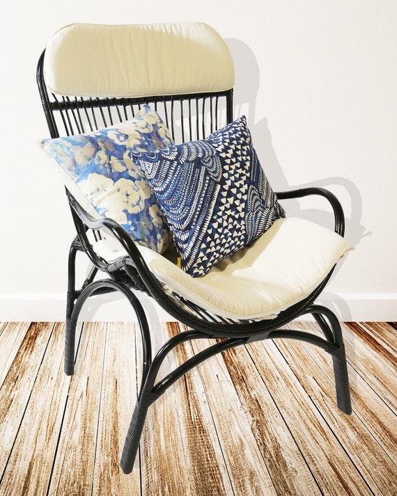 black rattan lounge chair
