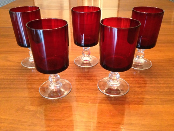 Set of 5 vintage cranberry wine glasses