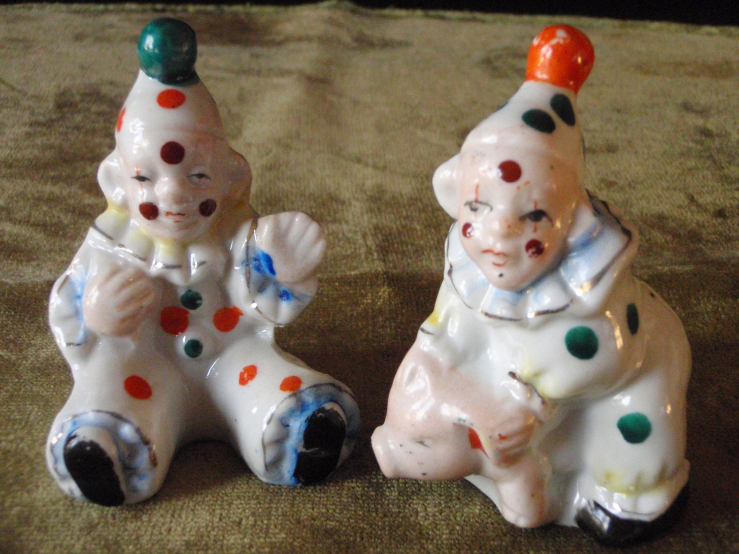 Darling Vintage Ceramic Clowns made in Japan