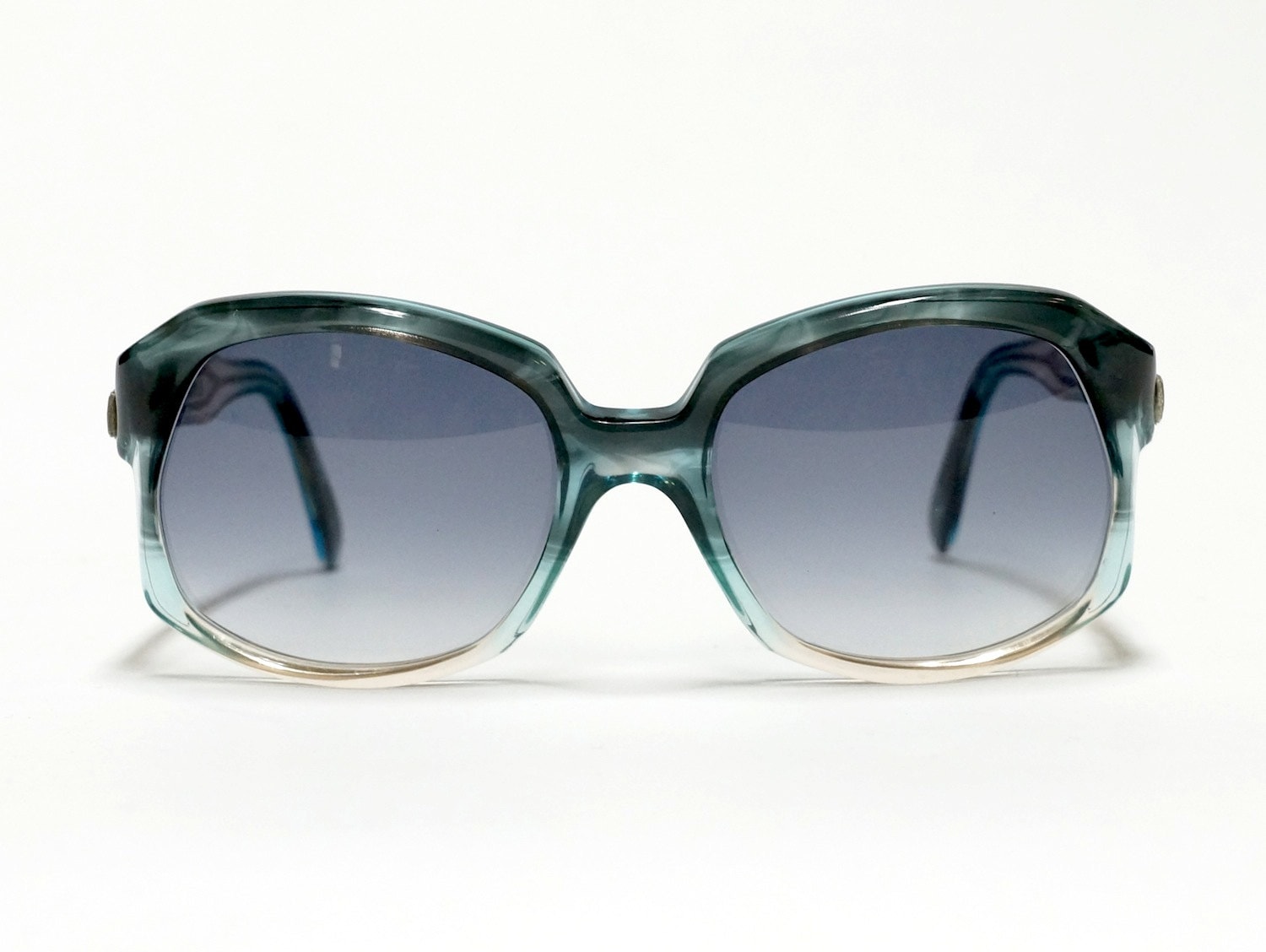 Givenchy vintage sunglasses – model Ora in NOS condition