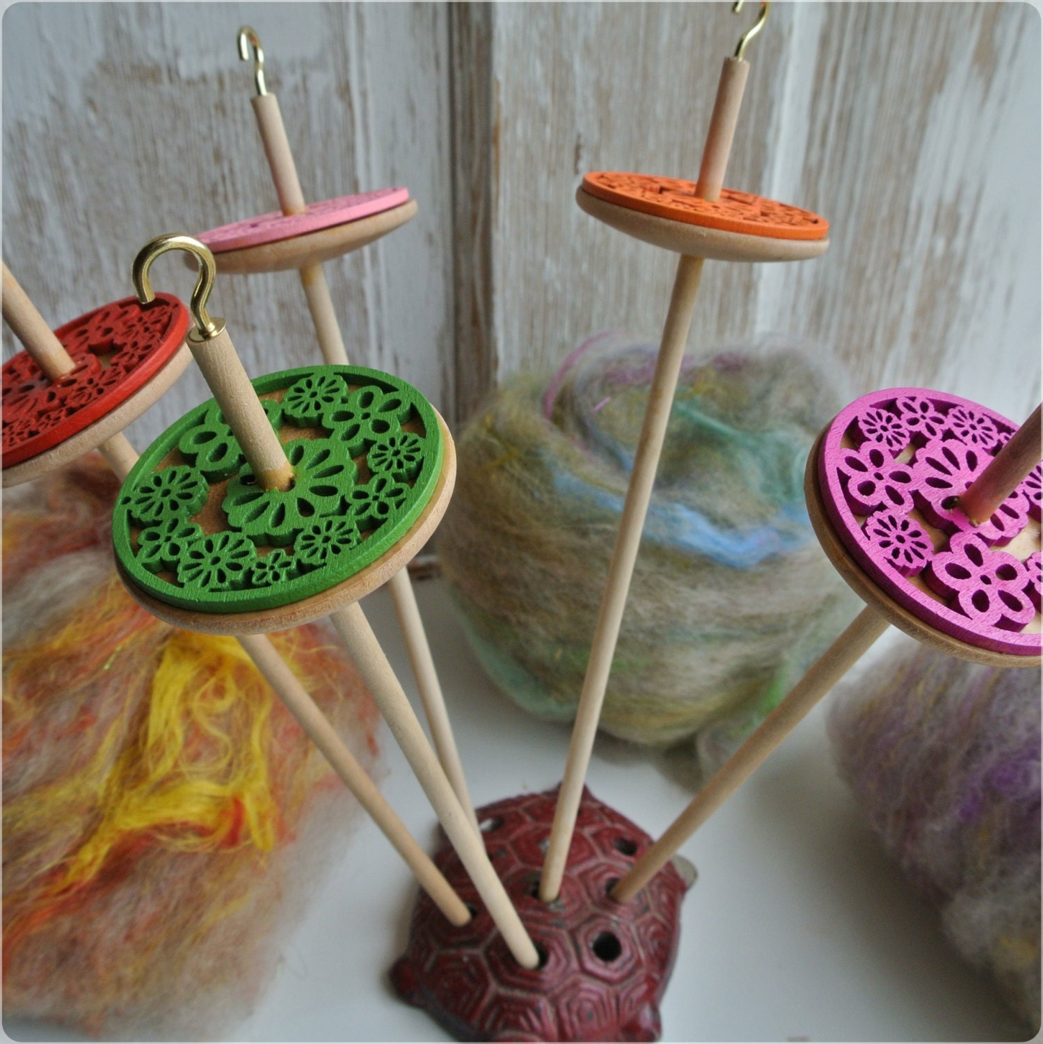 DIY art yarn spinning kit // hand made drop spindle and