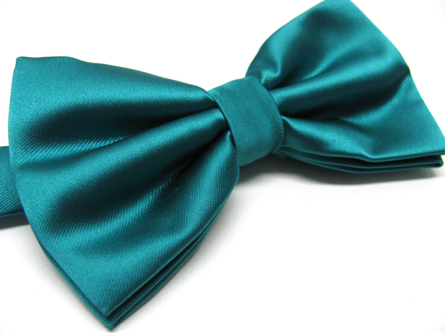 Mens Bowtie. Teal Green Bowties. Peacock Green Bow tie With