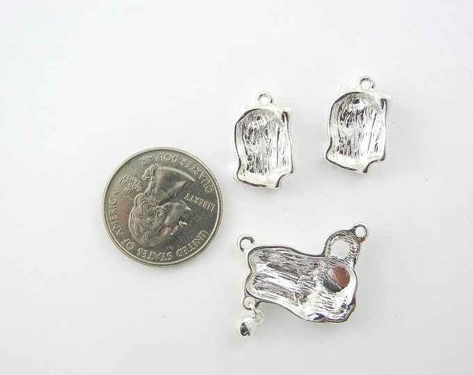 Set of Silver-tone Cat in a Bag Pendant and Charms