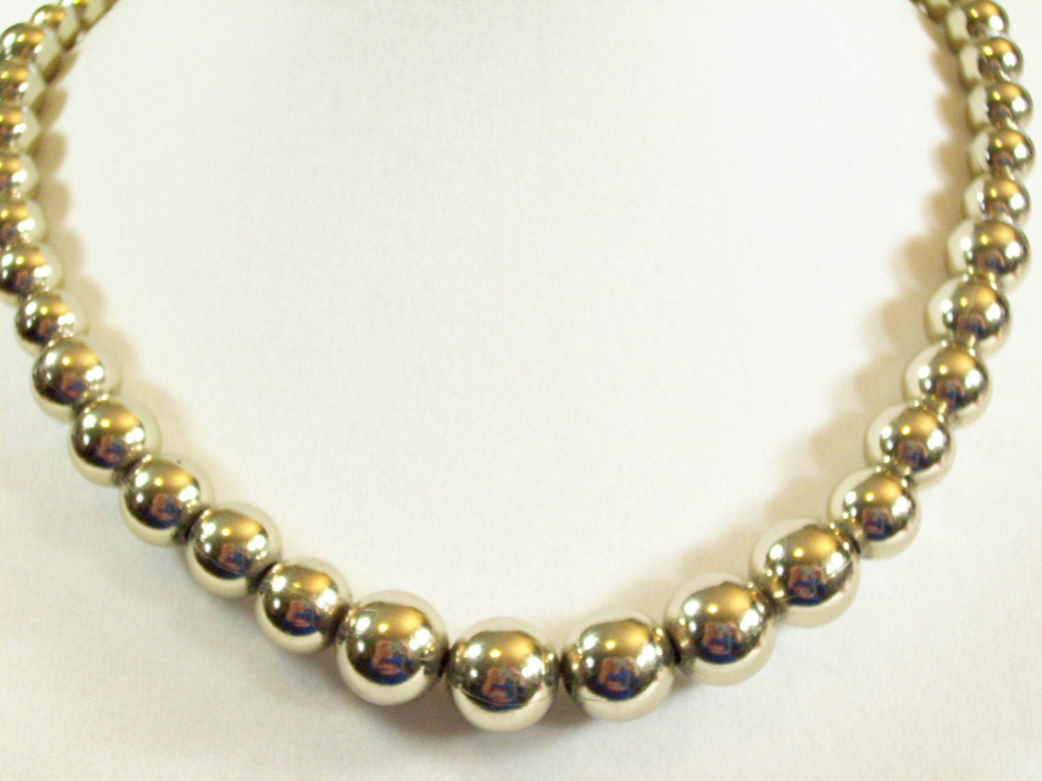 Vintage 60s Monet Gold Plated Ball Beads Necklace Chain