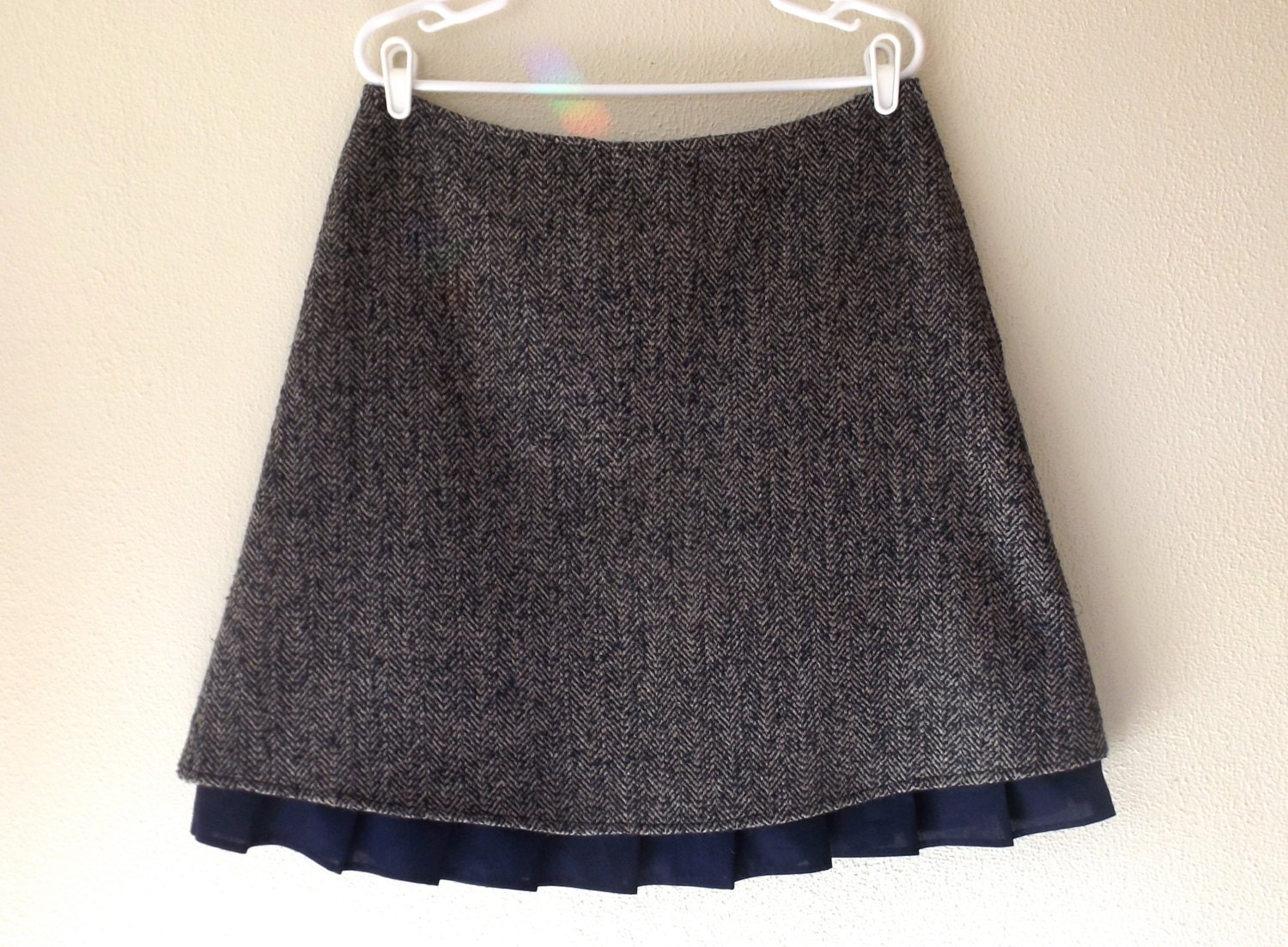 Corrina wool ruffle front skirt Sz 14