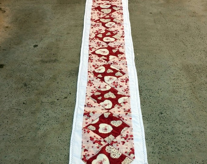 Double Bed Quilt 15" x 102", Red White Quilt, Hearts Bed Runner, Table Runner, Twin Bed Quilt, Modern Bed Decoration, Quiltsy Handmade
