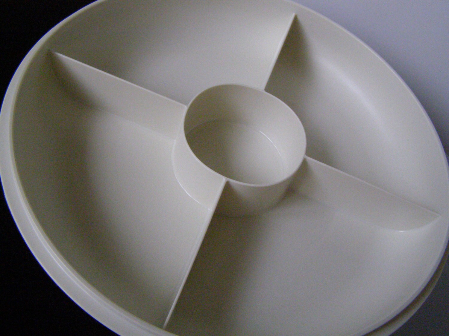 Vintage Tupperware Divided Dish Small Serving Center Set Haute Juice