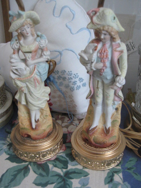 Vintage Figural Lamps Colonial Lady/Man Lamp Pair by refindliving