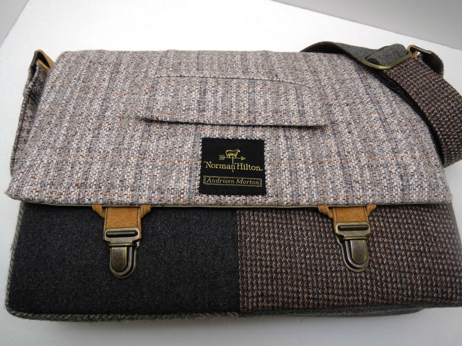 13 Macbook pro Messenger bag MacbookLaptop Sleeve by SewMuchStyle