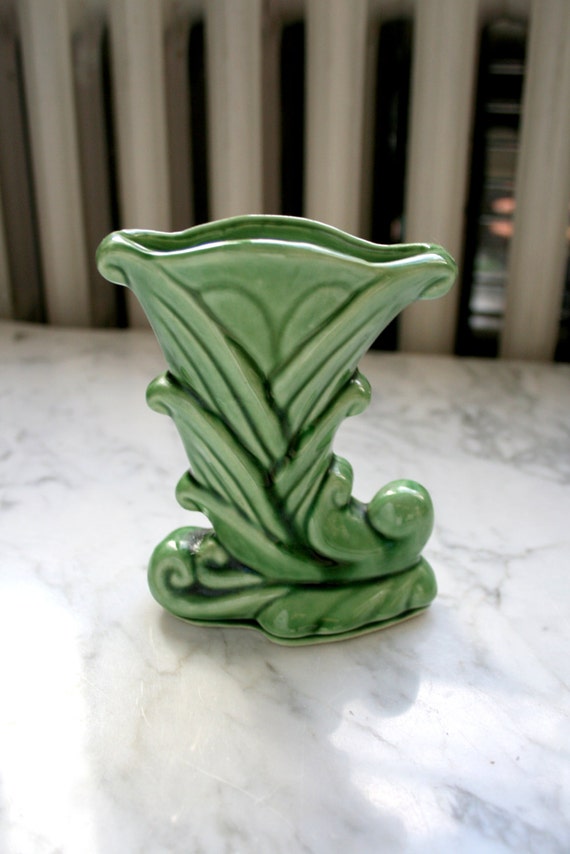 Small Fluted Green Vase Art Pottery USA 835