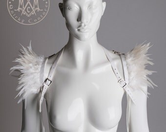Versatile wings / White feather shrug harness / Collar feather epaulets / Edgy fashion / shoulder accessories / Alternative wedding