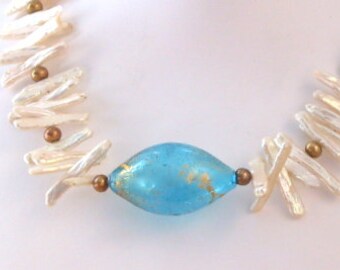 Soft Pearl Branches with Ocean Bubble