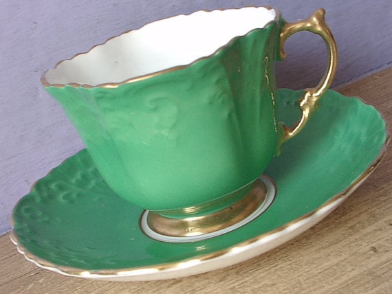 Antique 1930's Kelly Green tea cup and saucer