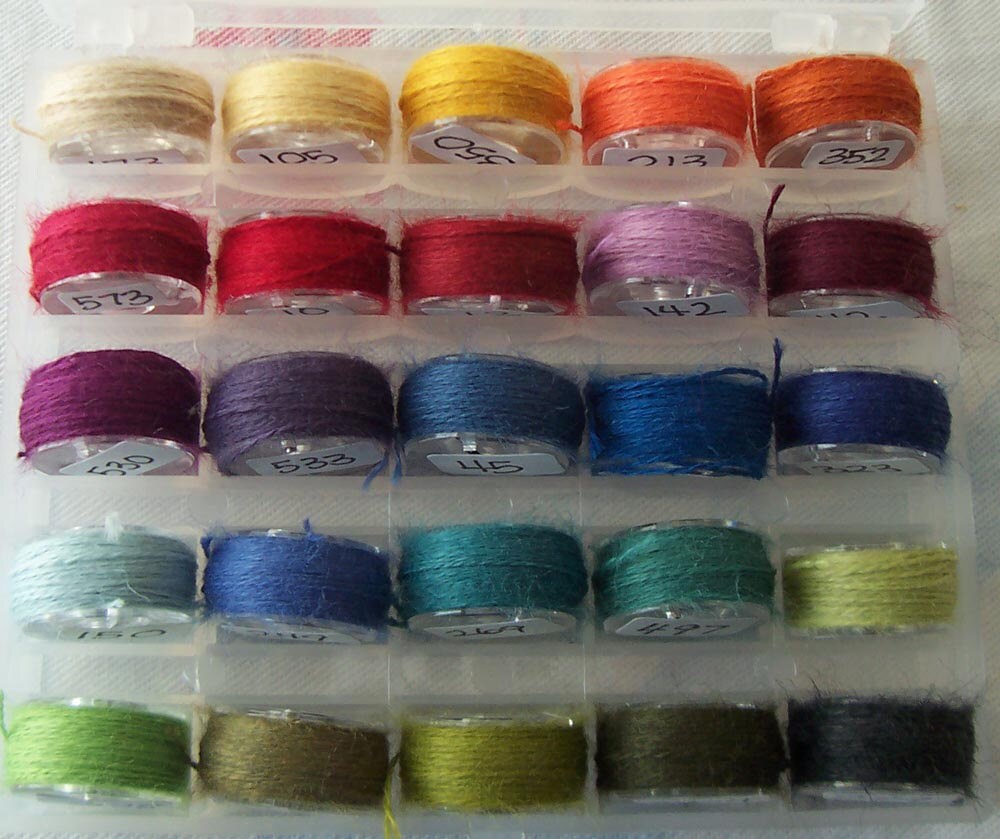 Genziana Wool Thread 25 Color Bobbin Set 2 for Wool Applique