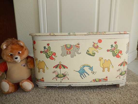 animal toy box