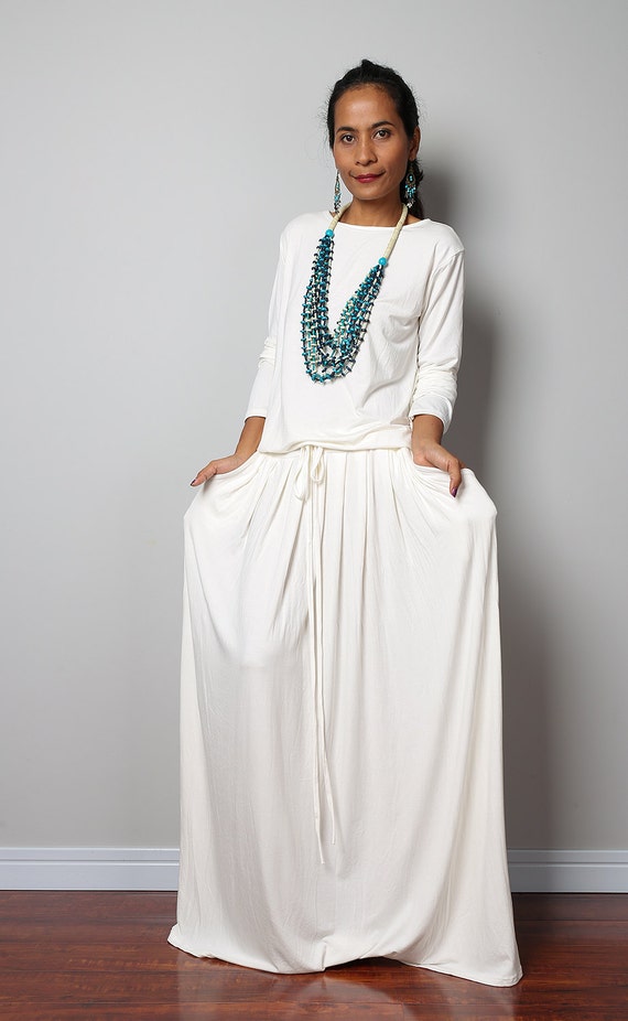 Long white maxi dresses with long sleeve