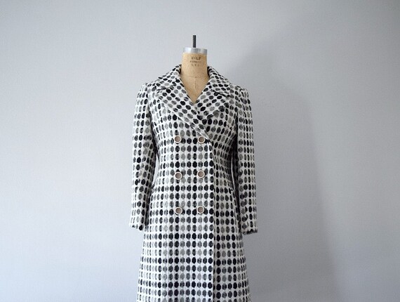 1960s coat . geometric pattern coat . vintage winter by BlueFennel