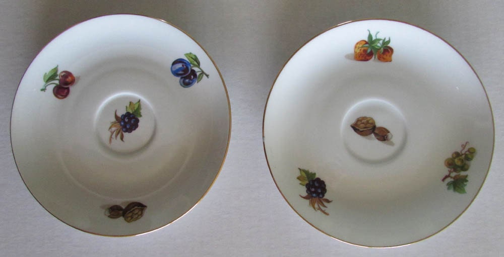 Vintage Fine Bohemian China 6″ Fruit Cake Plate Czechoslovakia Gold