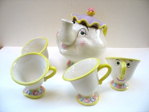 Beauty And The Beast Mrs. Potts Tea Set With Original