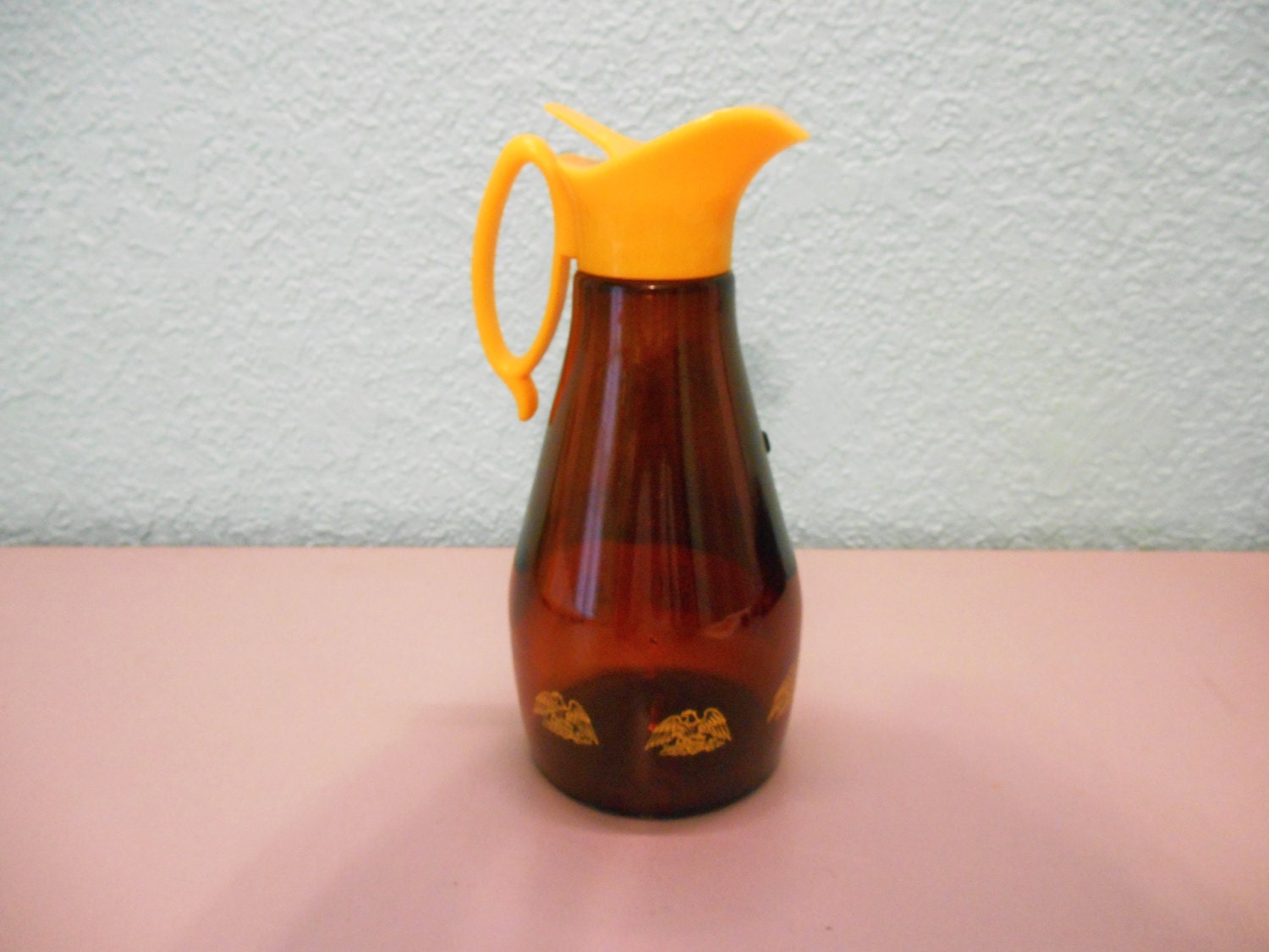 Vintage syrup decanterKitschy serving decanterRetro syrup dispenser