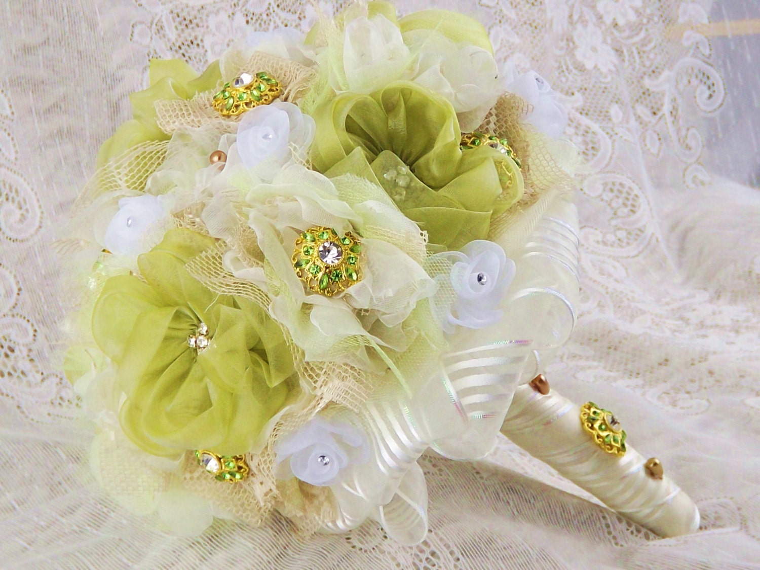 Sage/Ivory Off White Organza Fabric Flower Brooch Wedding Bouquet,Elegant Bridal Bouquet,Bride,Green&Gold Jewelry,Lace,Soft Frilly Bouquet