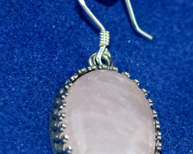 Rose Quartz Earrings, 18x13mm Oval, Natural, Set in Sterling Silver E715